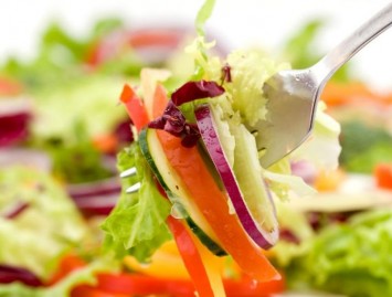 Paleo dieta – pirmykščių žmonių pėdomis