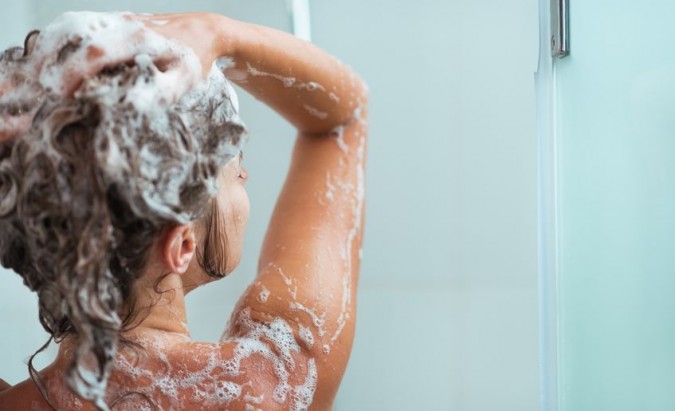 5 priežastys, kodėl vertėtų rinktis šaltą dušą