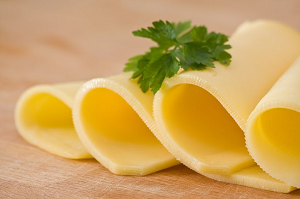 Fermentinis sūris turi daug riebalų